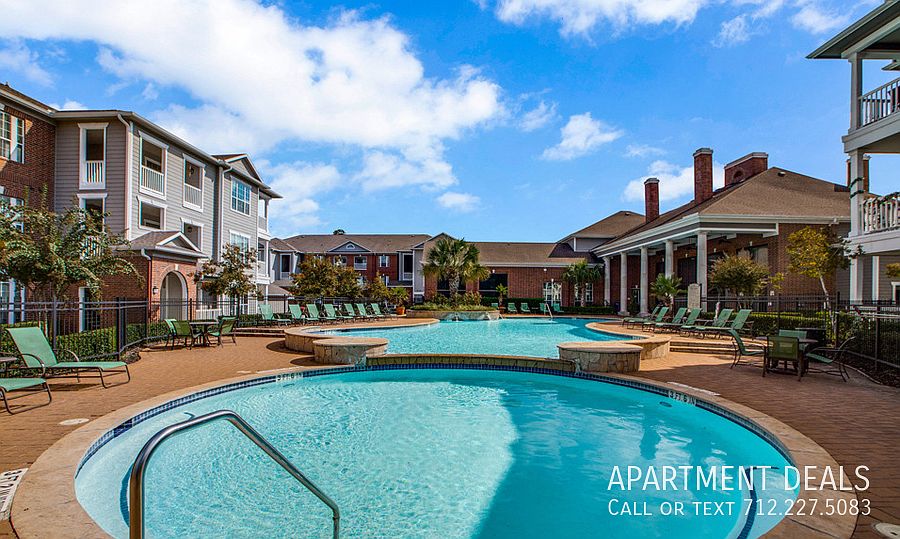 1st image of 3726 College Park Dr #1267