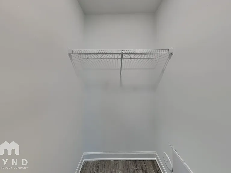 733 Hillside St — Photo 12