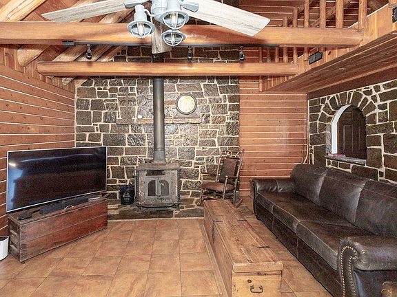 5th image of 176464 N 2920th Rd