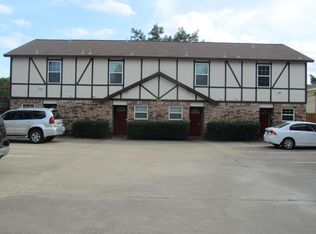 239 W Peach St, Grapevine, TX 76051