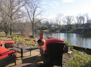 10 Old Coach Rd, Bowling Green, OH 43402