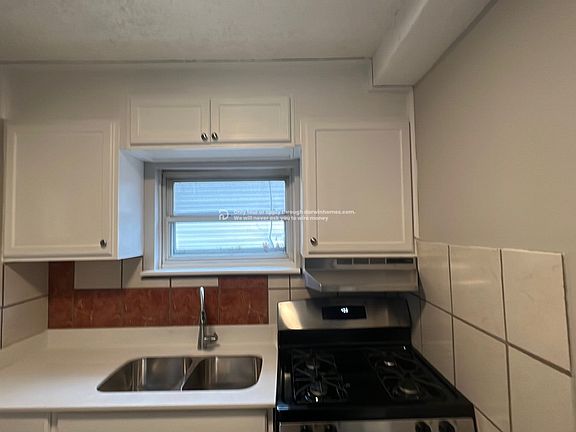 5th image of 1050 Hardesty Blvd