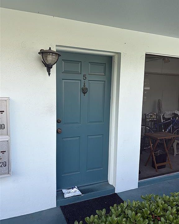 1st image of 1485 Lakeview Rd APT 5