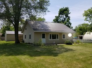 2252 Saint Lawrence Ave, Beloit, WI 53511