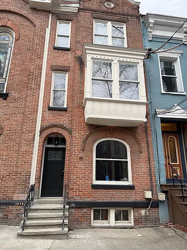 151 Jay St #1 Photo 1