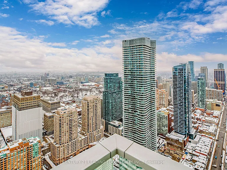 501 Yonge St #5102 — Photo 25