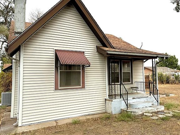 2nd image of 2507 Santa Fe Dr