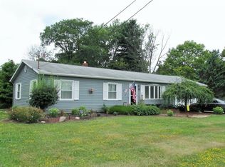 11446 Canaan Center Rd, Creston, OH 44217