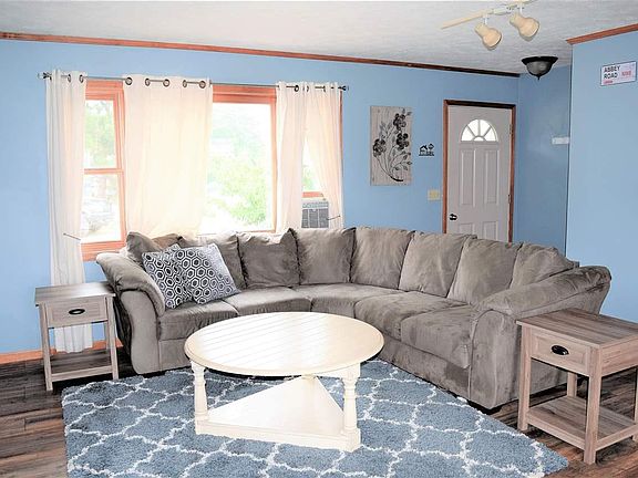 4th image of 2162 Black Forest Ln