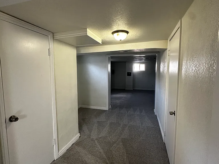4747 S Acoma St — Photo 21