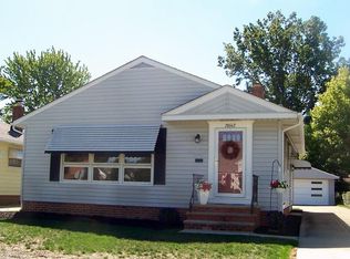 28662 Forest Rd, Willowick, OH 44095