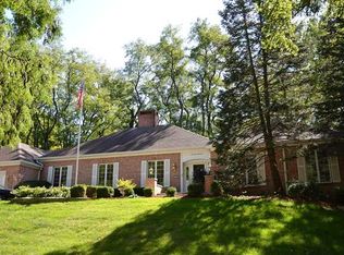 1700 Pleasant View Dr, Des Moines, IA 50315