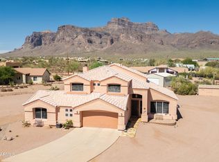 83 S GERONIMO Road, Apache Junction, AZ 85119