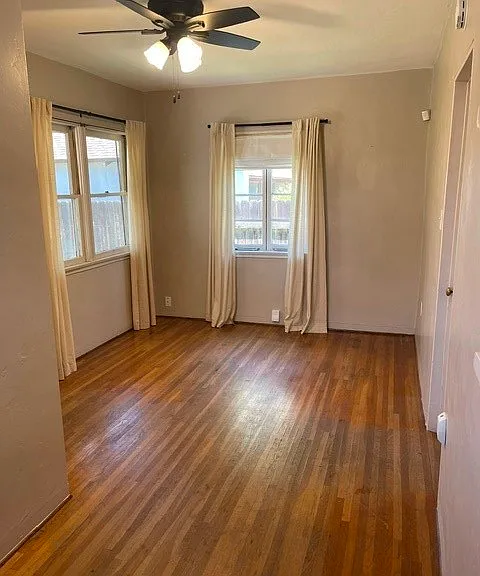 4586 Sunnyside Dr — Photo 29