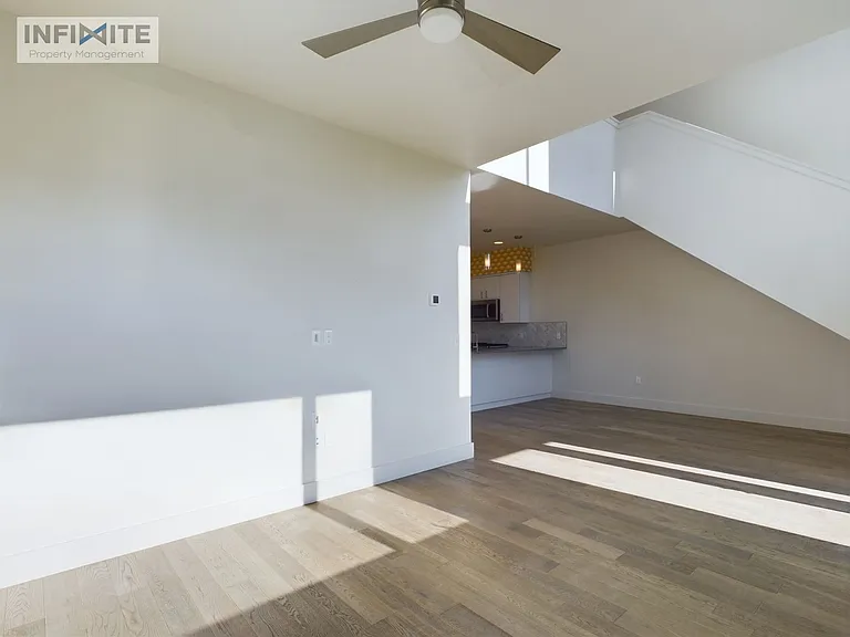 3864 Blondie St — Photo 19