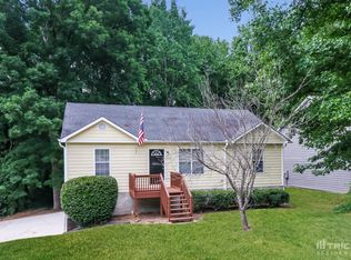 6729 Cambridge Dr, Rex, GA