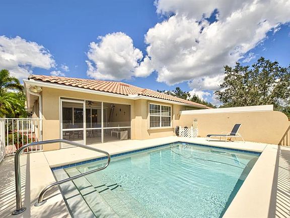 2nd image of 3405 Hyperion Way SE