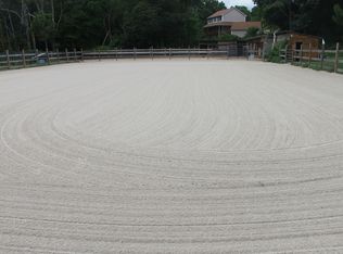 16 Old Hope Kent Rd, Scituate, RI 02831