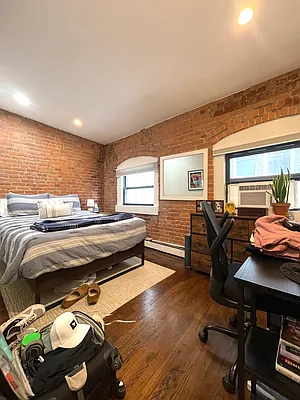 Rented by Douglas Elliman | media 8