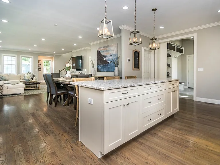 85 Oak St #1 — Photo 8