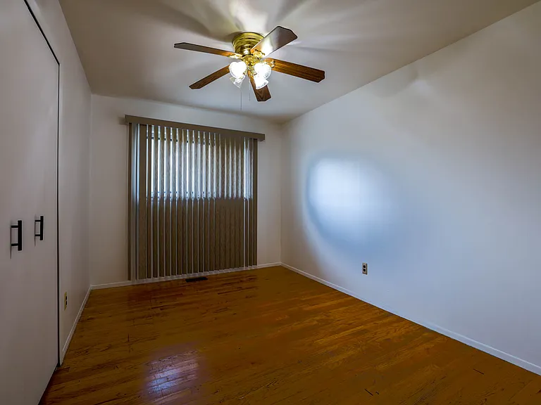 36389 Almont Ct — Photo 13