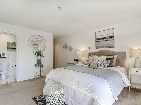 3rd image of 4153 El Camino Way APT D