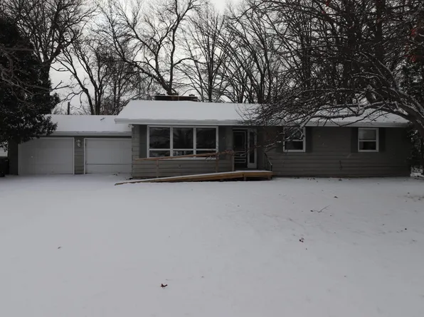 905 1st Ave SE, Long Prairie, MN 56347
