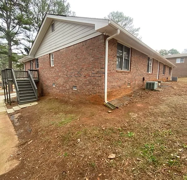 22-24 Sentry Oak Ct — Photo 5