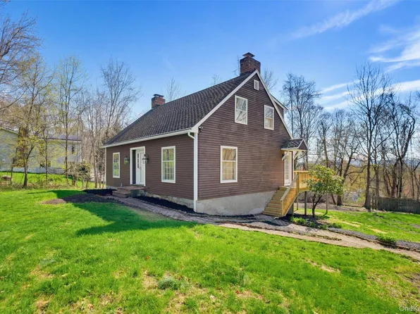 79 Brandy Lane, Wappingers Falls, NY 12590