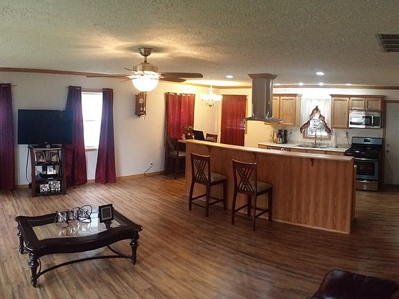 3rd image of 2416 Lafayette Dr