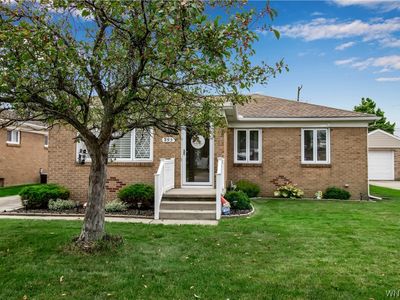 895 George Urban Blvd, Cheektowaga, NY, 14225