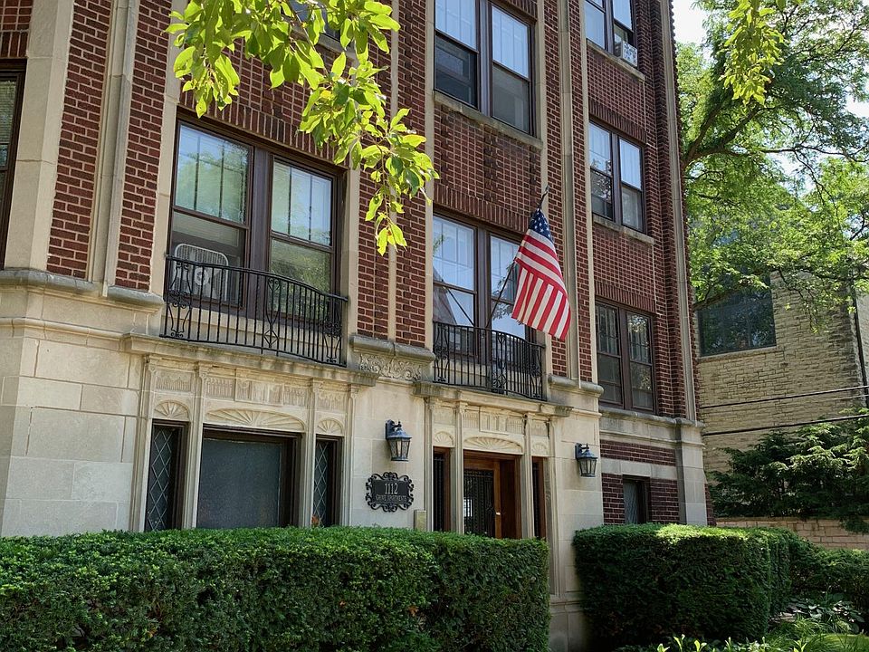 1112 Grove Apartments