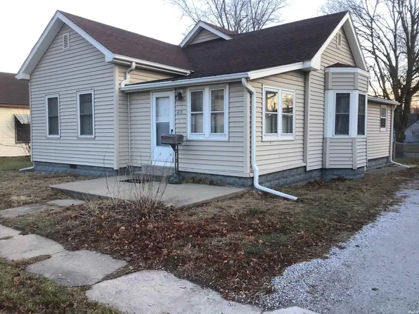 416 N Monticello St, Winamac, IN 46996