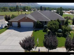 867 E 3200 N, North Ogden, UT 84414