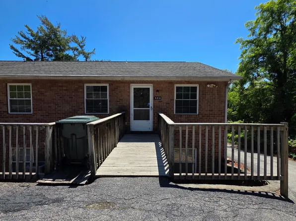 803 Roanoke Blvd, Salem, VA 24153