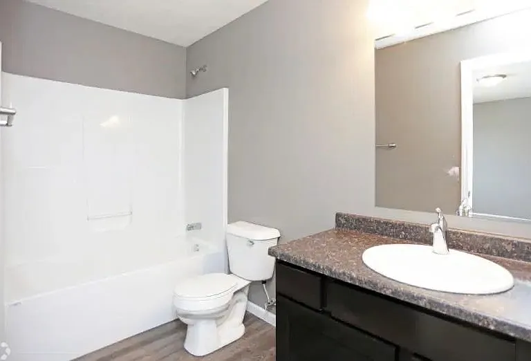 1701 E 63rd St #2 — Photo 1