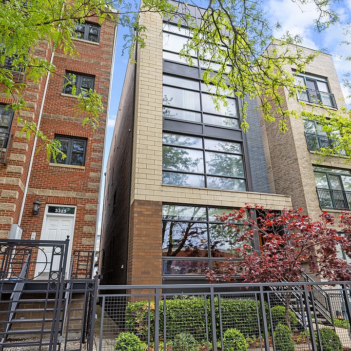 1st image of 3321 N Sheffield Ave Unit 1