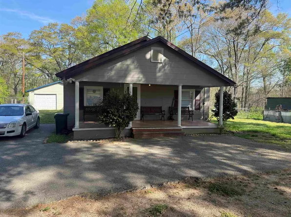 1579 Goldmine Rd, Spartanburg, SC 29307