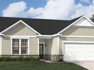 1096 Arundle Rd, Sherrills Ford, NC 28673