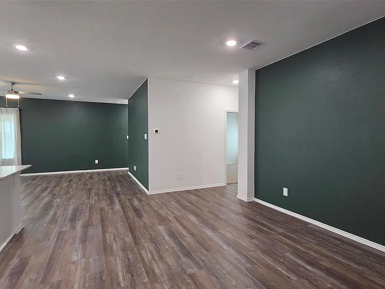 6110 Ginevra Summers Dr — Photo 5