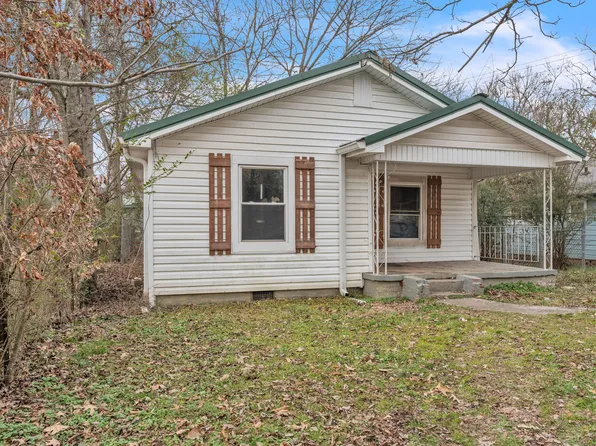 803 Lee Ave, Rossville, GA 30741