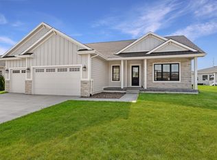 3499 NW 169th St, Clive, IA 50325