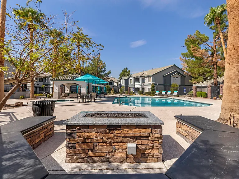 South Valley Ranch — Photo 45