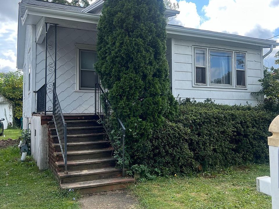 2733 Walnut St, Colmar, PA 18915 Zillow