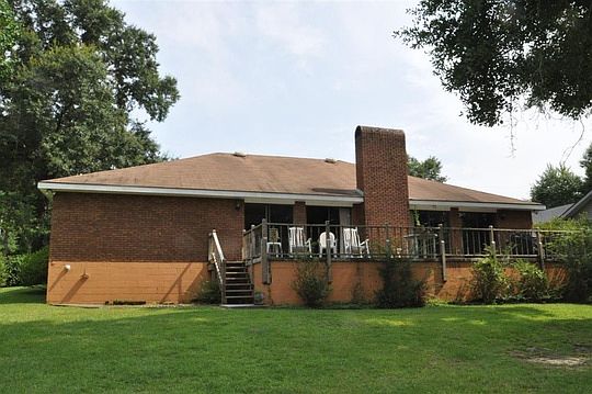 3rd image of 1420 E Lakeshore Dr