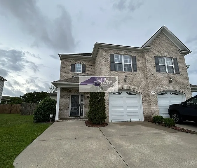 1629 Brook Hollow Dr #A — Photo 2