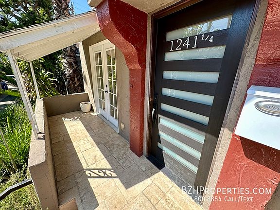 2nd image of 1241 Havenhurst Dr #1/4