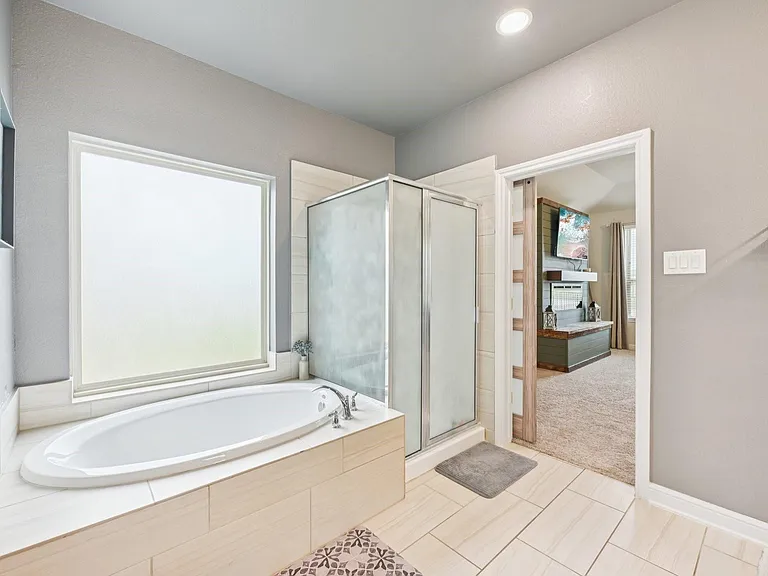 2406 Harborwood Ct — Photo 30