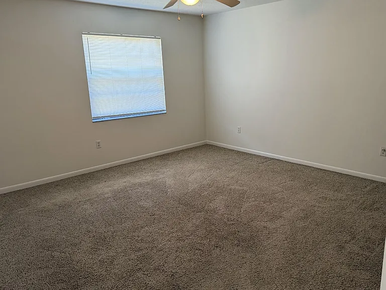813 Poinciana St — Photo 13