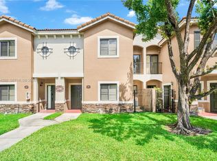 The Courts Of Bayshore I, Cutler Bay, FL 33190